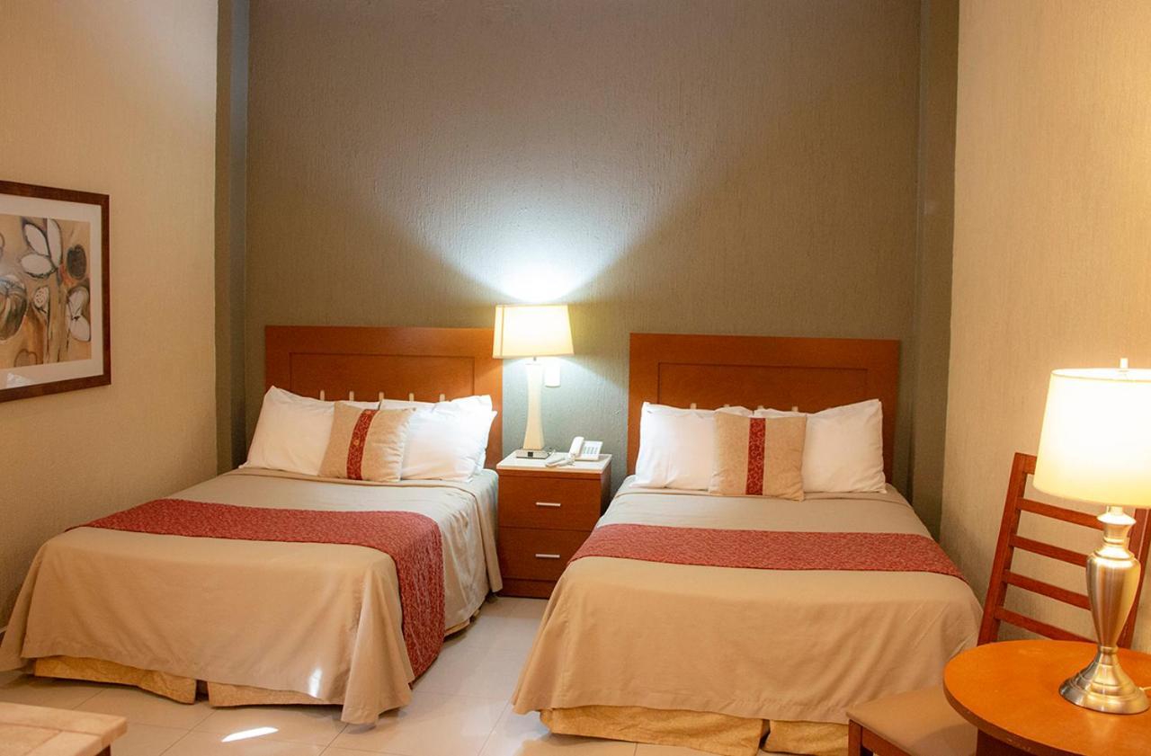 Hotel Fenix Los Mochis Extérieur photo