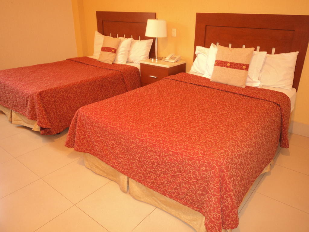 Hotel Fenix Los Mochis Chambre photo